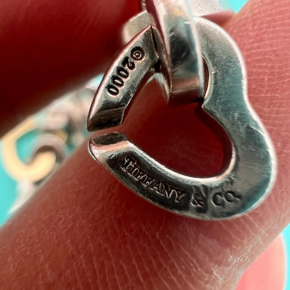 🔴Authentic Tiffany & Co Retired Vintage Multi HeartsSilver& Gold Heart Bracelet🔴 - Picture 6 of 10